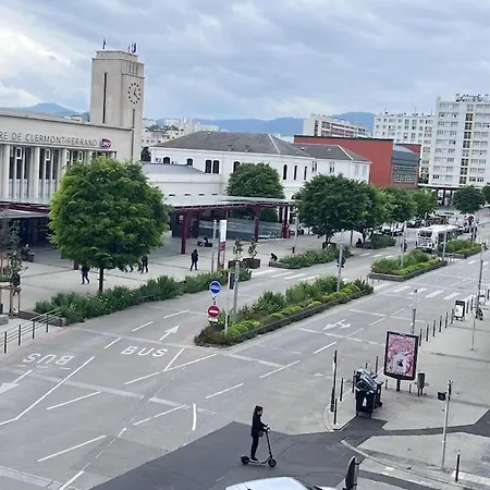 Horus Elegant Gare Sncf 4p *